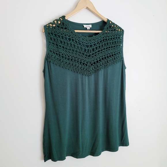 Amaryllis | Green Modal Crochet Sleeveless Top - M - Picture 4 of 8
